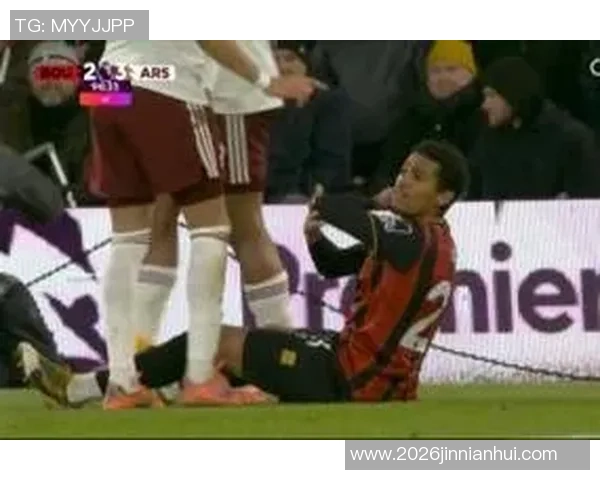 阿德利因踩踏染黄后头撞加布投诉肘击引发争议恶人先告状现象再现