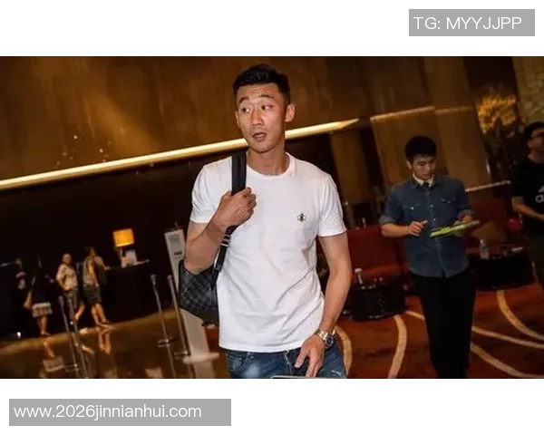 球队主持人点评夏普表现犹豫被大洛封盖显得格外悲哀