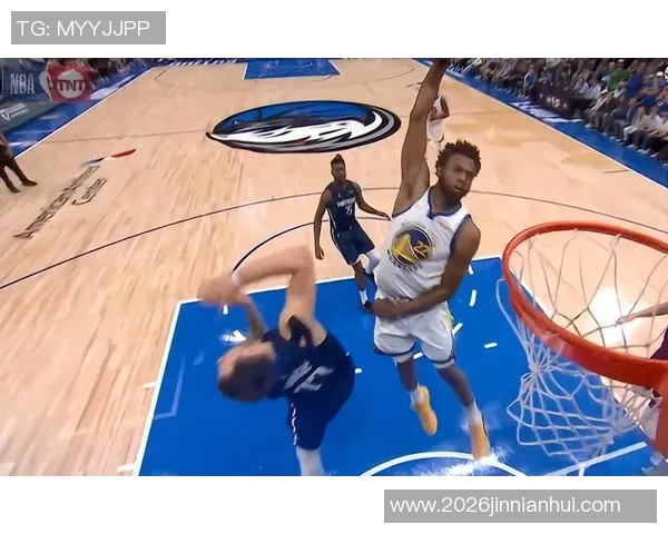 维金斯回忆绝杀瞬间：我完全空位接球直接扣篮的自信时刻