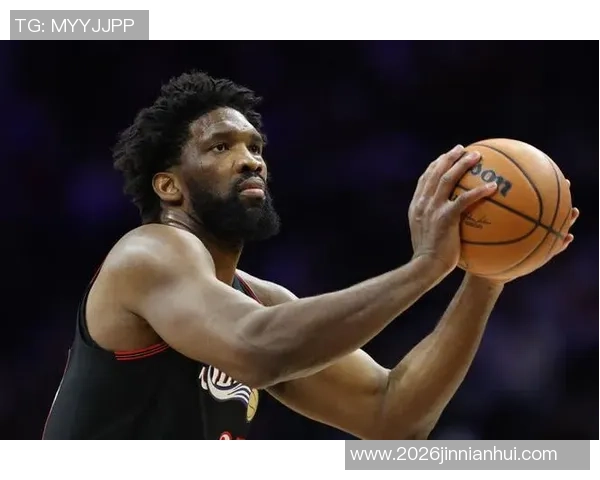 恩比德状态起伏明显14投仅中6贡献18分2篮板2助攻正负值惨淡11