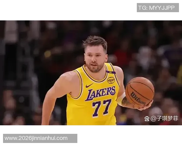 湖人首发防守问题亟待解决里夫斯首发是否合适引发争议